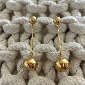 Elegant Gold Tone Drop Earrings